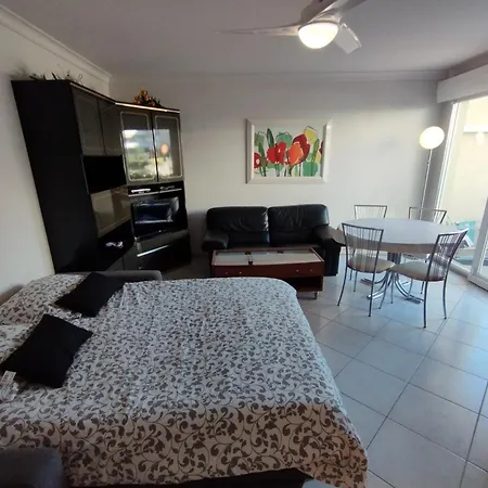Antibes T2 Vue Mer 48M2 Terrasse Parking Piscine Plage Exterior photo