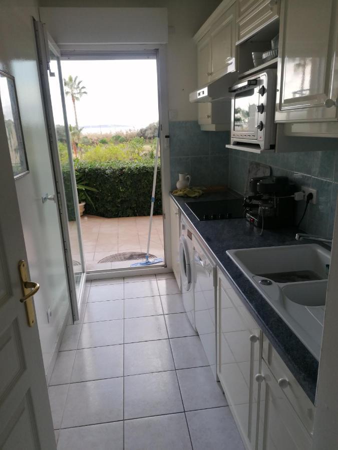 T2 Vue 48m2 Terrasse Parking Piscine Apartment *